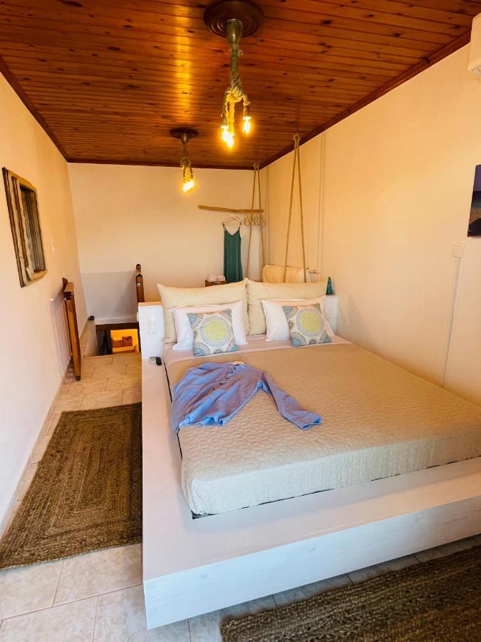 Ferienwohnung Erginas Boat House Plaka  Exterior foto