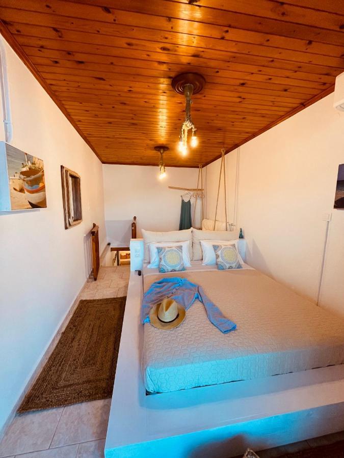 Ferienwohnung Erginas Boat House Plaka  Exterior foto