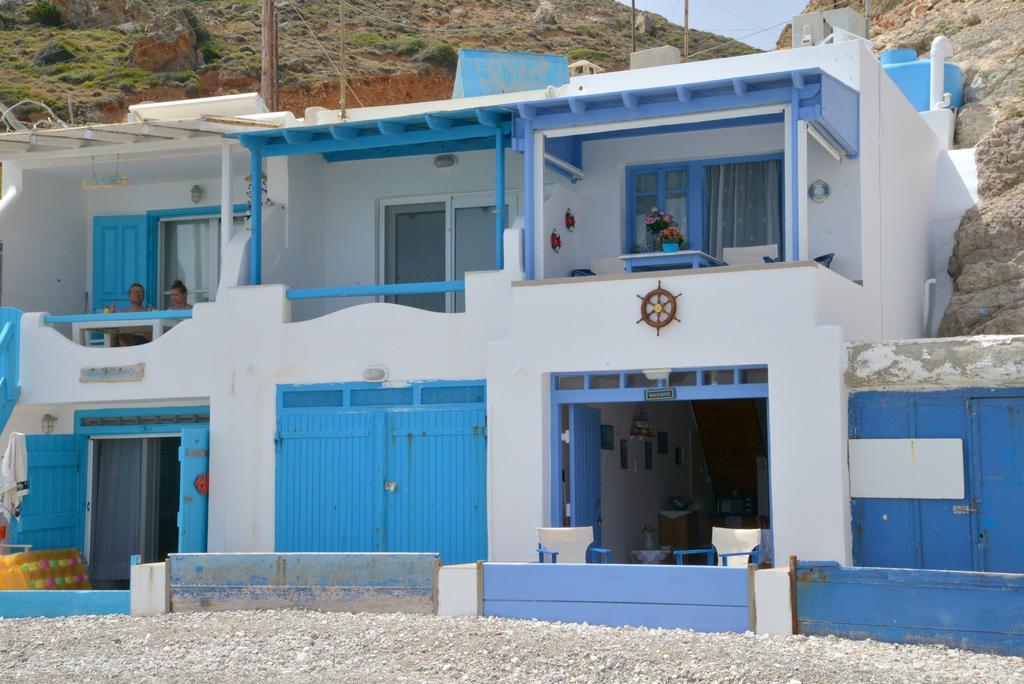 Ferienwohnung Erginas Boat House Plaka  Exterior foto
